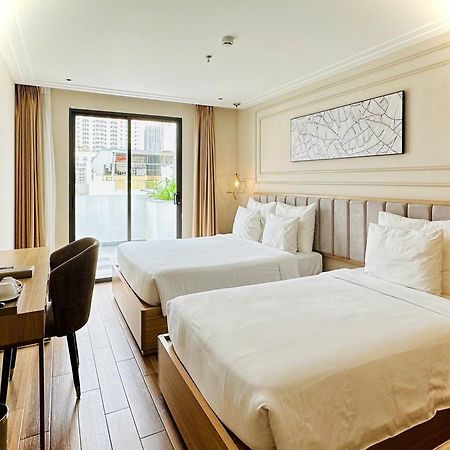 Adela Boutique Hotel - Infinity Pool Дананг Екстериор снимка
