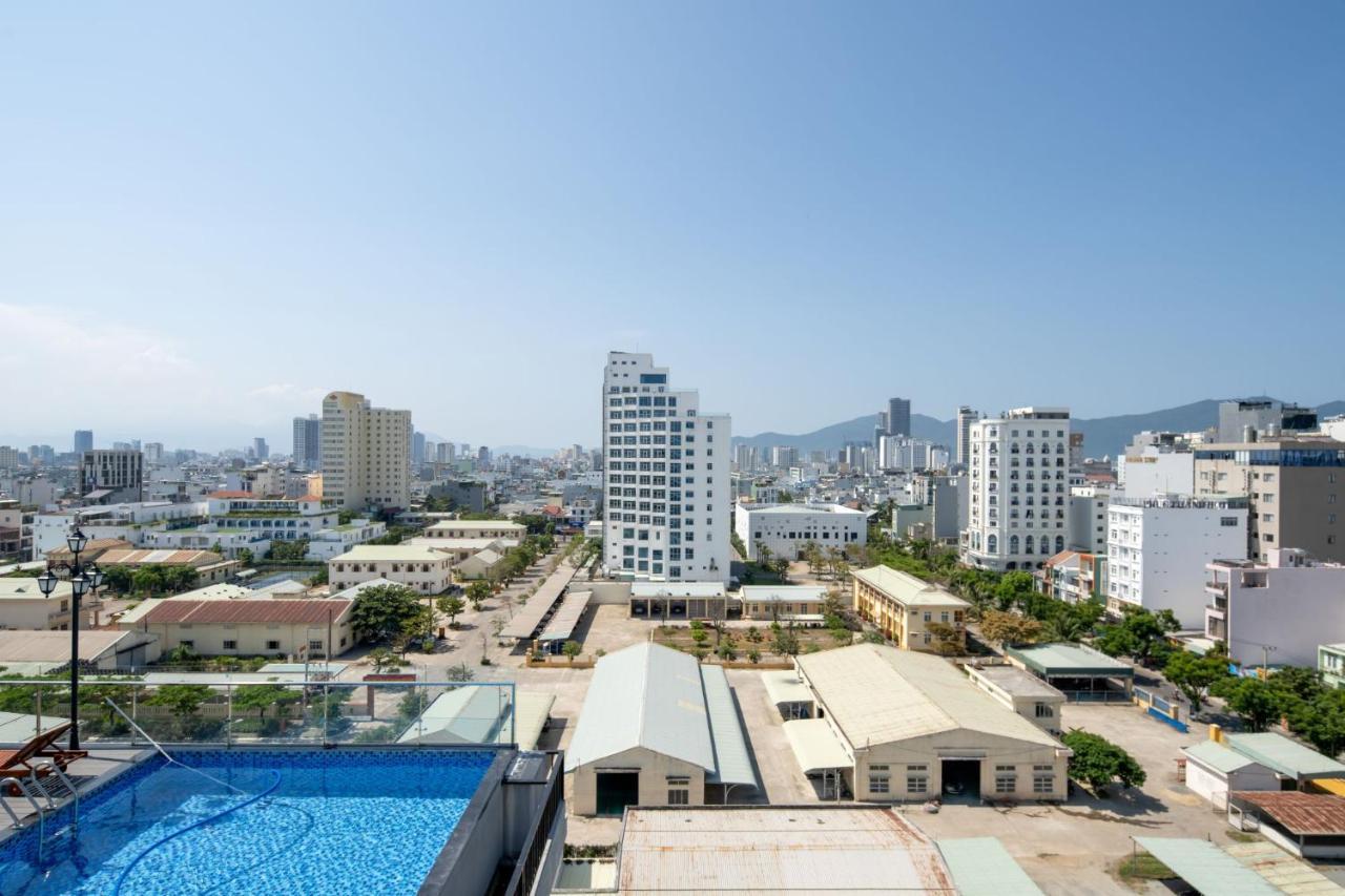 Adela Boutique Hotel - Infinity Pool Дананг Екстериор снимка